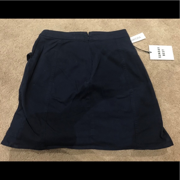 Sunday Best skirt - Picture 2 of 8